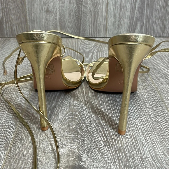 NWOT PrettyLittleThing Gold Point Toe Lace Up High Heeled Sandals US 7 (UK 4) - Picture 5 of 13